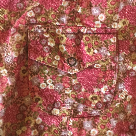 Floral print button up - Picture 5 of 6